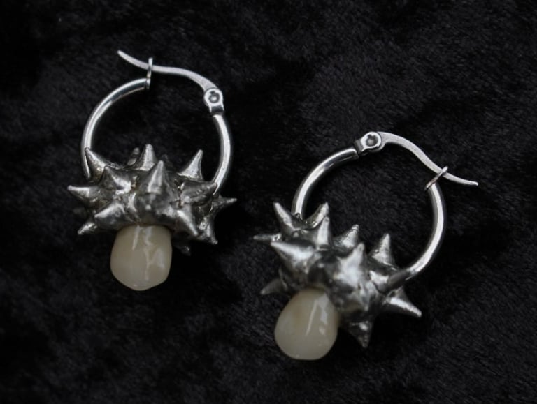 Dead Good spikey dentures earrings