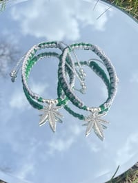 Image 2 of 420 Bracelets 