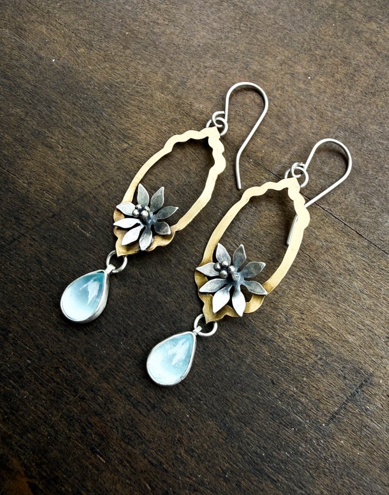 Image of Love-in-a-Mist Dangle Earrings