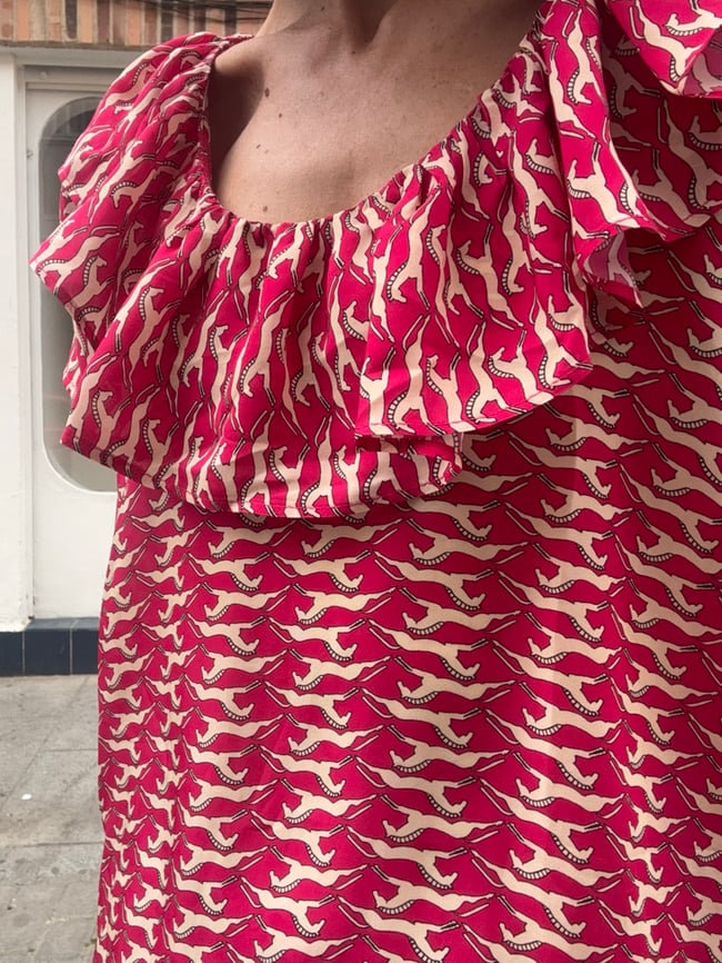FUCHSIA HORSES RUFFLE BLOUSE