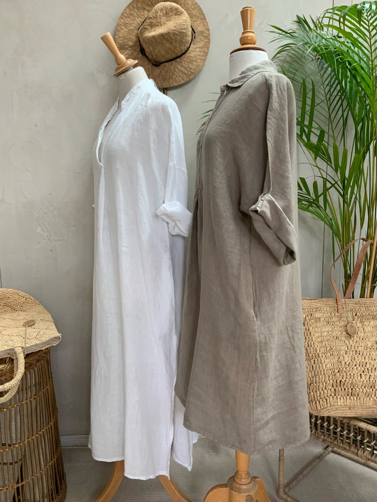 Image of Robe En Lin Chloé Taupe