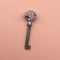 Image 1 of Broche « ERIK »