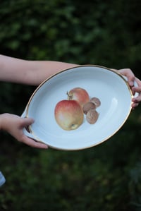 Image 2 of Schale, mit Goldrand und Obst-Bemalung