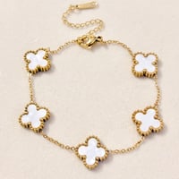 Image 2 of white clover Bracelet🤍