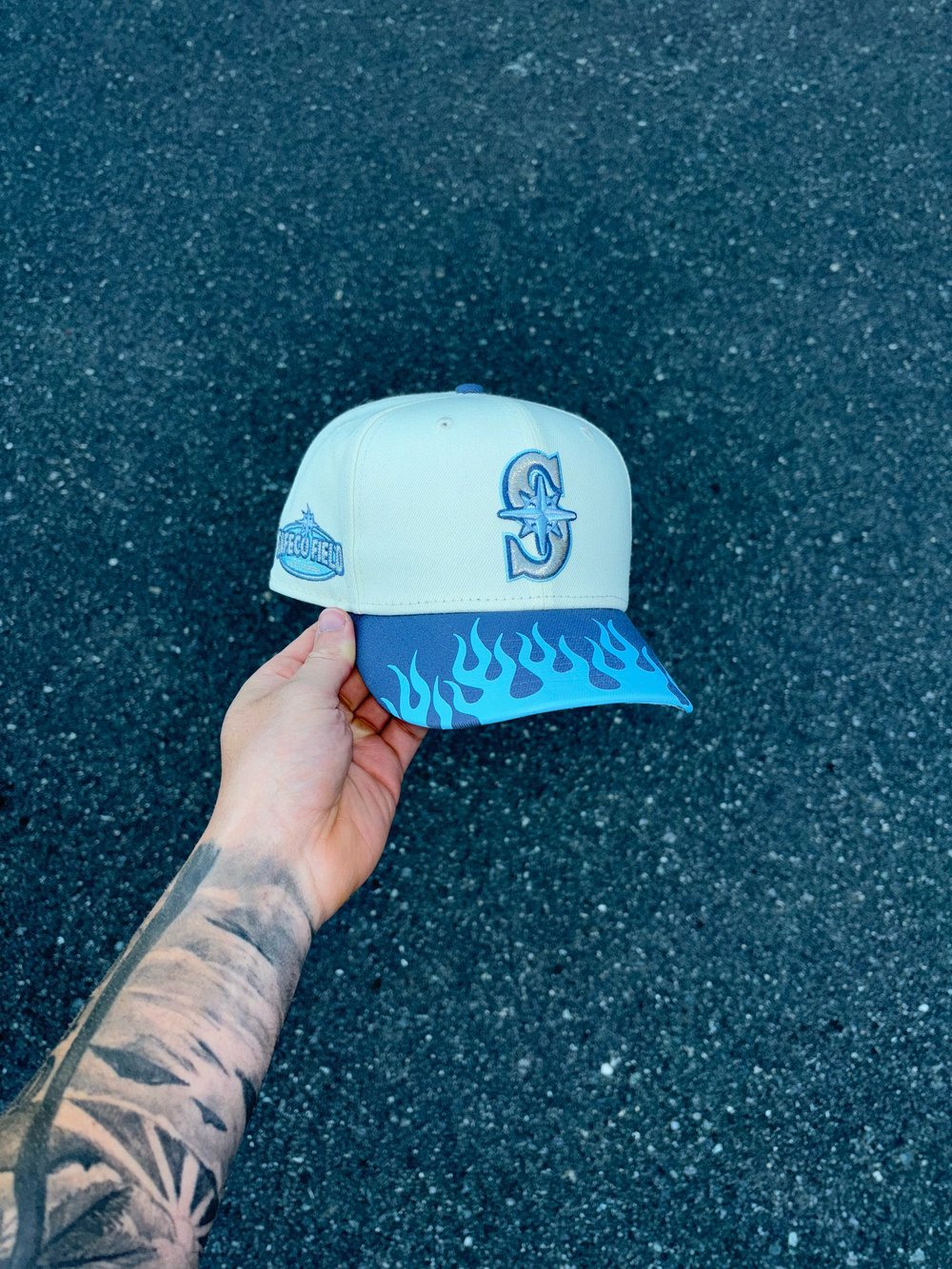 Image of PACIFIC SHORES SEATTLE MARINERS CUSTOM FITTED CAP 