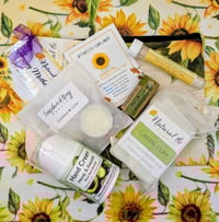 Image 2 of Mother's Day Pamper Bag 