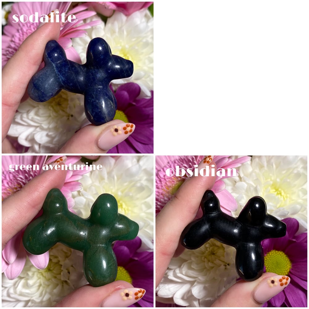 Image of Balloon Dog Carving