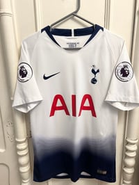 Image 9 of Tottenham Hotspur “SON 7” 2018/19 Home Shirt + patches (S)