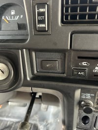 Image 3 of 1990-1995 Toyota Pickup and 4Runner Clock Delete 