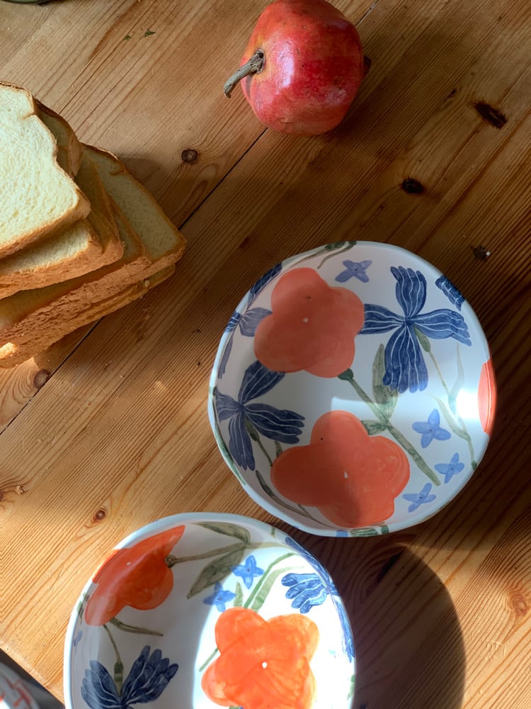 Image of Assiettes creuses champs de fleurs