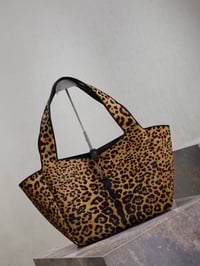 Image 5 of YSL bea tote 