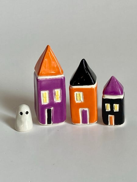 Image of HALLOWEEN TOWN 
