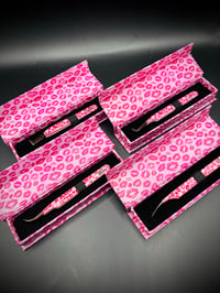 Image 3 of Kiss Tweezers