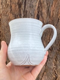 Image 3 of Body Mug H