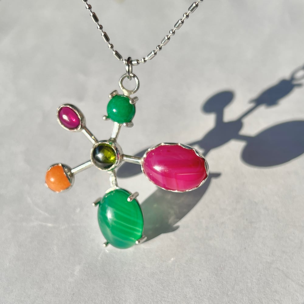 jelly flower pendant