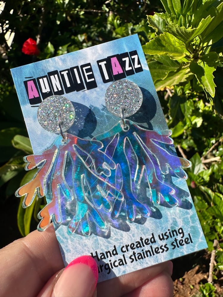 Image of Coral Dangs