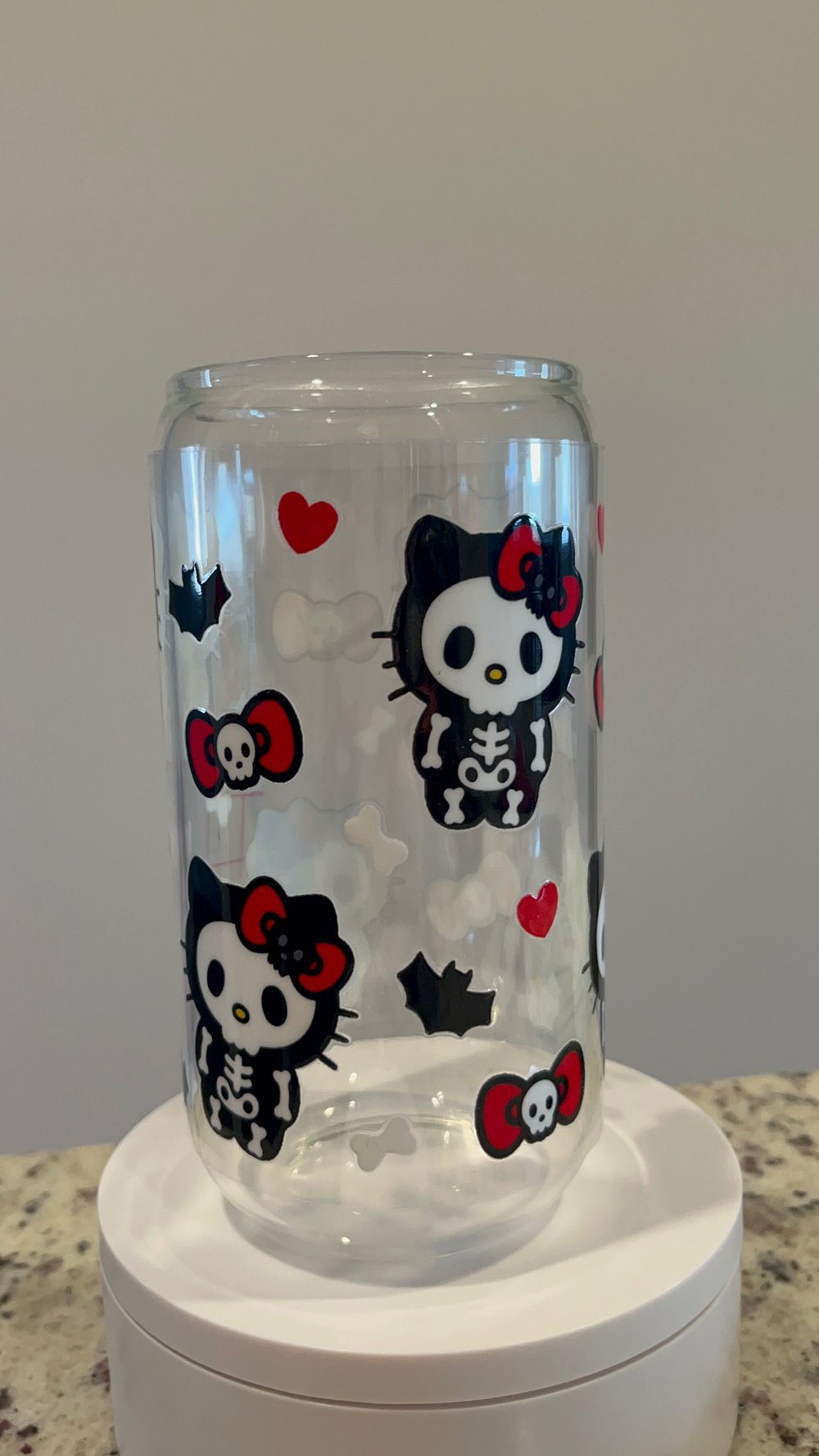 Image of Kitty skeleton