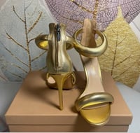 Image 2 of CUSHION LUXURY HEELS