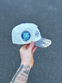 Image 4 of  COOL GREY VISOR OFF WHITE TORONTO BLUEJAYS CUSTOM FITTED CAP