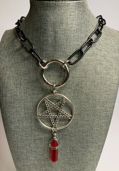 Image of Pentagram Red Crystal O-Ring Necklace