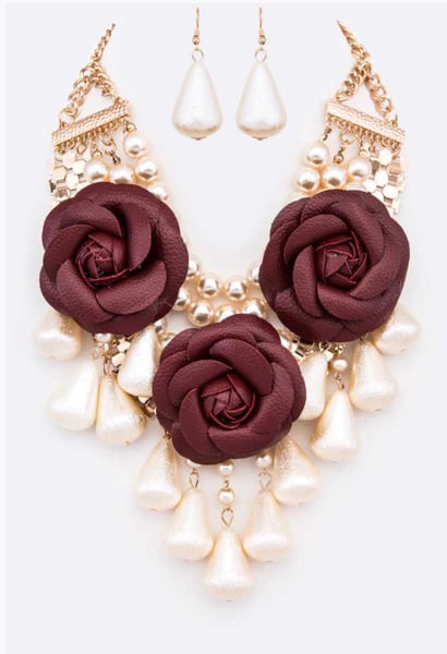 Image of Tracy love Leather Flower Mix Pearls Statement