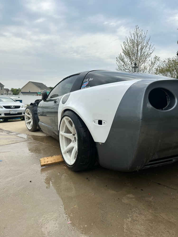 Image of C5 D-style rear fenders 