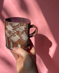 Image 2 of Lace plum glaze white stripe mug