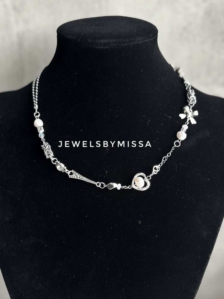 Image of Silver Dewdrop Dream