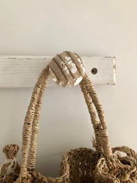 Image 3 of Patère blanche en bois 