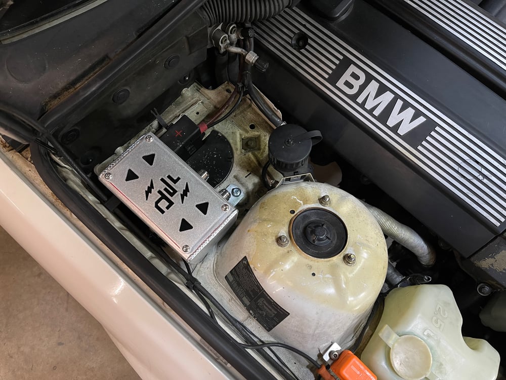 E36 Oil Catch Can 