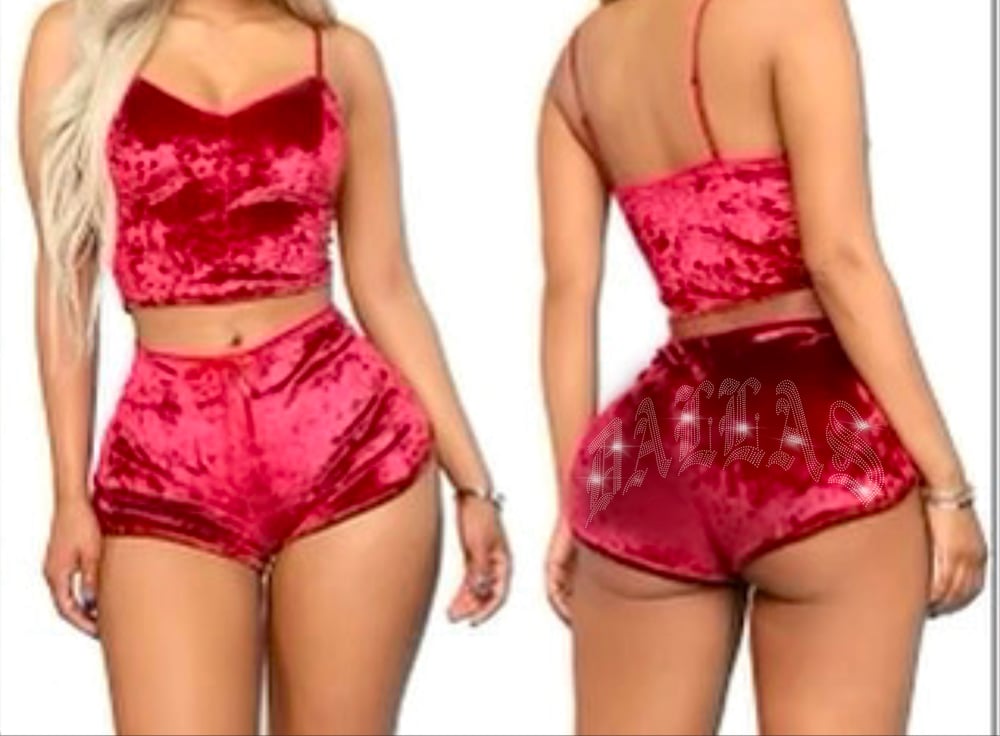 Image of DALLAS VELOUR LOUNGE SET (RED)