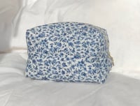 Image 2 of Blue floral bag (medium)