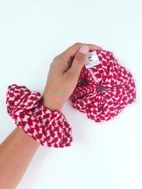 Image 1 of Keffiyeh Scrunchies - Red