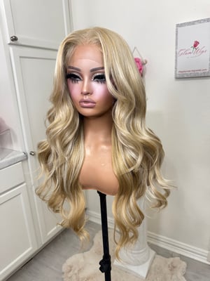 Image of Lizzy luxury free part (ready to ship)