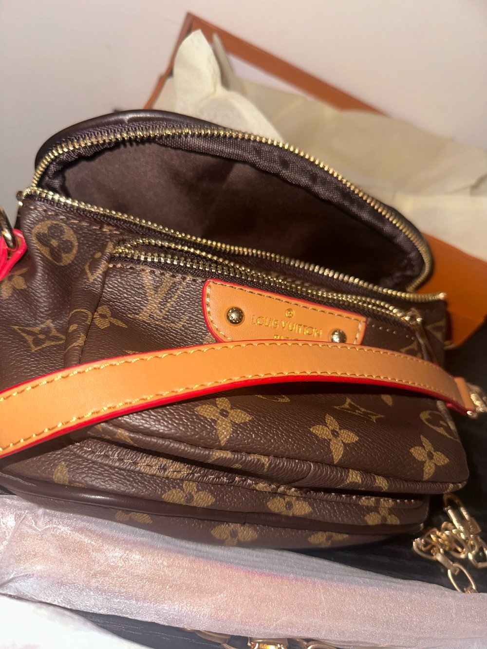 LV 3 in 1 multipurpose Mini Bumbag 