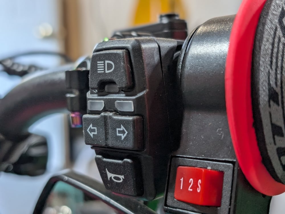 Universal E Moto Controls | Electric Velocity