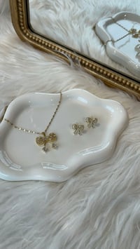 Image 2 of Anahi set