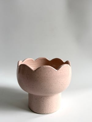 Image of  Pedestal bowl - small 