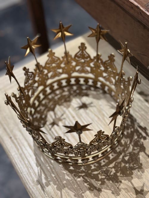 Image of Decorartive Crown