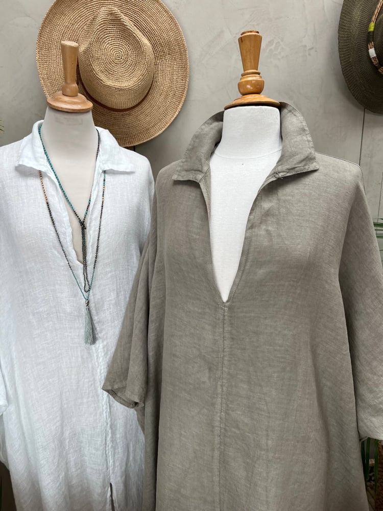 Image of Robe de Plage en lin Taupe