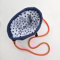 Image 5 of Middle crossbody bag 02