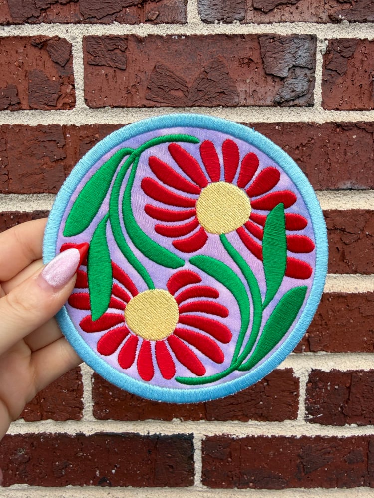 Image of Red Daisy Patch 7