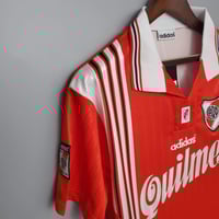 Image 5 of River Plate 1995/96 Away