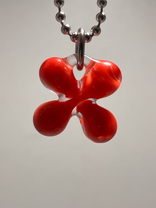 Image of fire red clover 