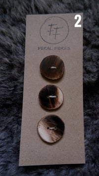 Image 3 of Hazel buttons - Set of 3