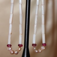 Image 4 of MOP, Pink Pearls & Topaz Jaatłool