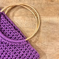 Image 4 of Bolso cesto crochet - Violeta (bajo pedido)