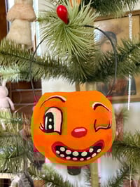 Winking Jack O' Lantern with Flameless Tealight