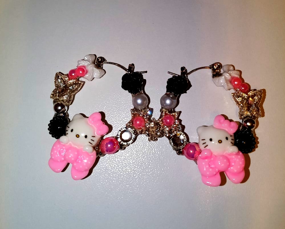Image of Hello Kitty Junky Earrings