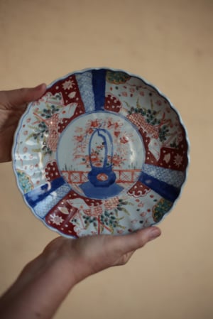 Image of Schmuckteller, handbemalt, blau rot, eventuell alt und Japanisch (?) 